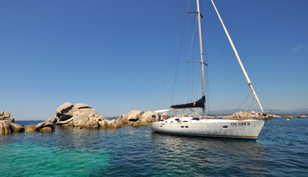 Vacanza in barca a vela in Corsica